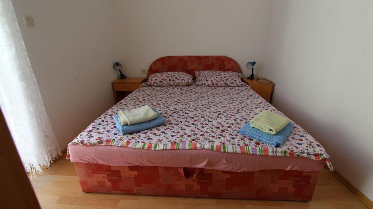 מאלינסקה Apartments Ravlic מראה חיצוני תמונה